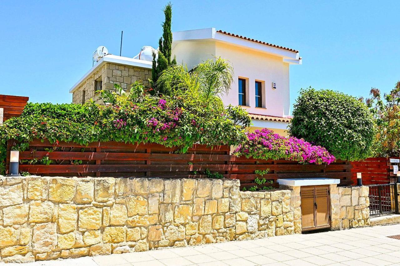 Villa Olivia Coral Peyia Extérieur photo